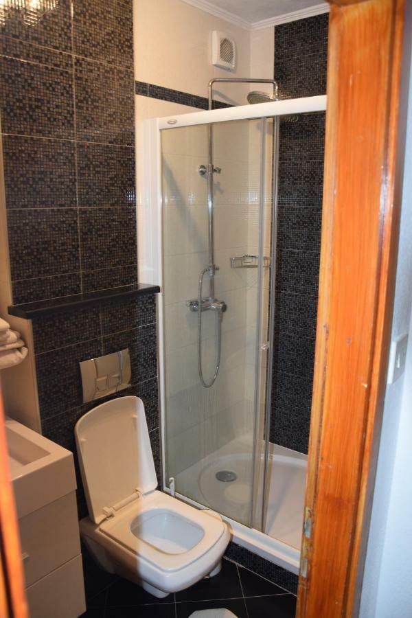 Apartman Linda 1 Baška Voda Zewnętrze zdjęcie