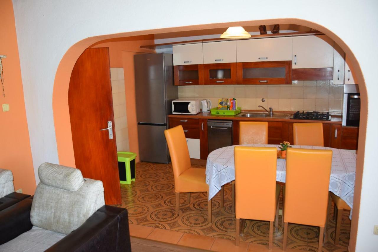 Apartman Linda 1 Baška Voda Zewnętrze zdjęcie